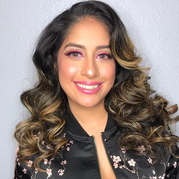 Meet your Posher, Melissa - Picture 1 of 1